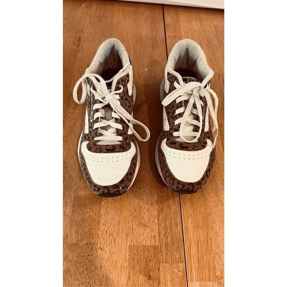 Reebok Classic Leather Big Kid Cheetah Print Sneakers Size 4 - Picture 1 of 11
